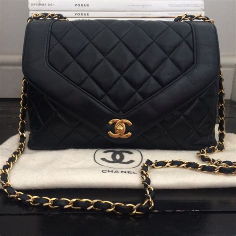 chanel v quilted bag|More.